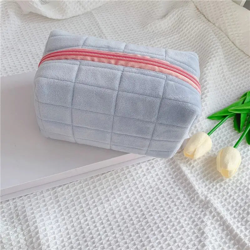 Portable Flower Pattern Cosmetic Bag Large Capacity Travel Makeup Wash Pouch Waterproof Organizer