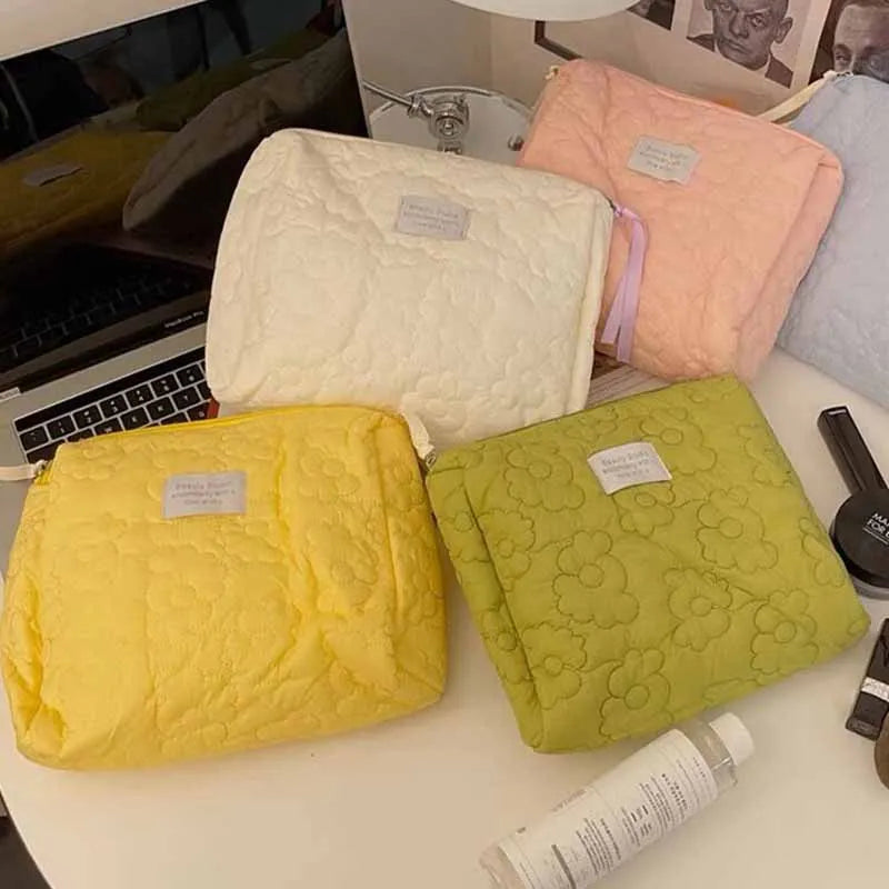 Portable Flower Pattern Cosmetic Bag Large Capacity Travel Makeup Wash Pouch Waterproof Organizer