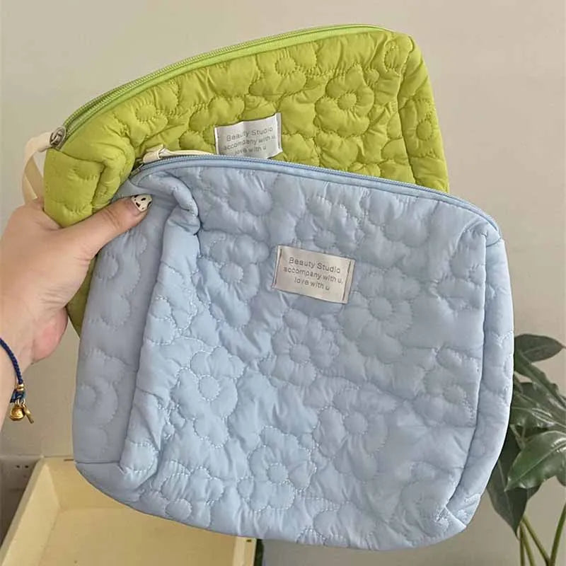 Portable Flower Pattern Cosmetic Bag Large Capacity Travel Makeup Wash Pouch Waterproof Organizer