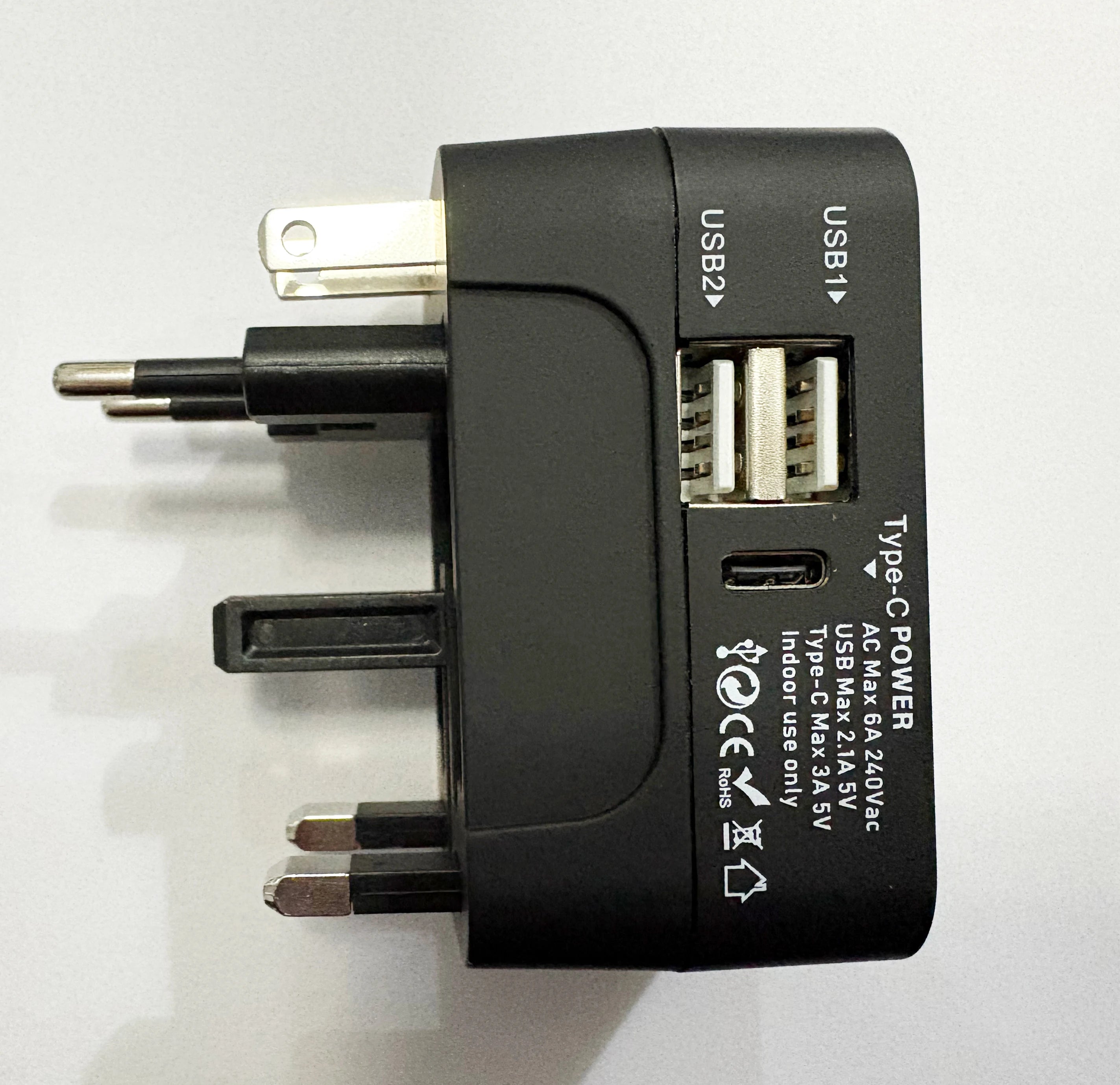 Universal Travel Adapter EU UK US AU Plug with USB Type C Ports