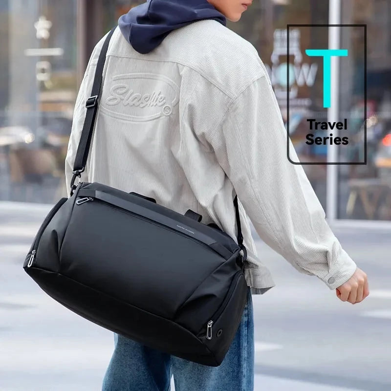 High Capacity Sports Travel Bag Crossbody Gym Shoulder Luggage Duffel for Fitness and Travel